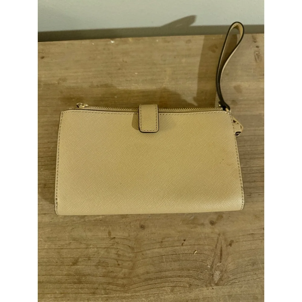 Michael Kors Adele Double Zip Wristlet Beige Saffiano‎ Leather Wallet Clutch